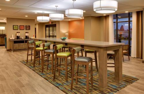 Ira Hotel | Hampton Inn and Suites Snyder