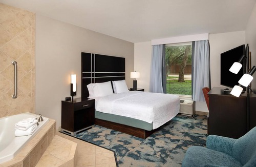East Oak Hill Hotel | Hampton Inn Austin/Oak Hill