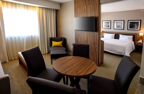 Piedras Negras Hotel | Hampton Inn by Hilton Piedras Negras