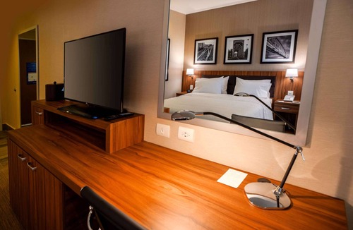 Piedras Negras Hotel | Hampton Inn by Hilton Piedras Negras