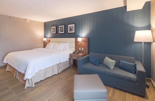 Monterrey Hotel | Hampton Inn by Hilton Monterrey/Galerías-Obispado