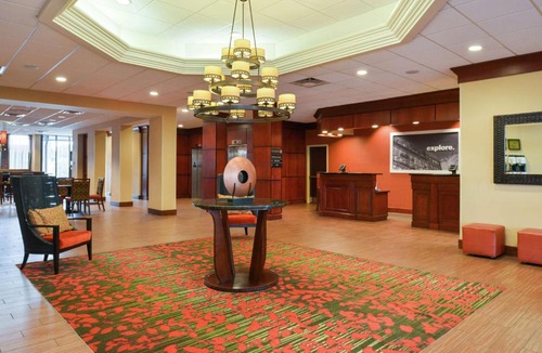 Frederick Hotel | Hampton Inn Frederick