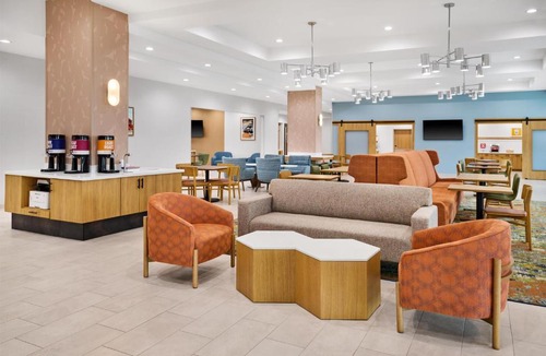 Midland Hotel | Hampton Inn Midland West