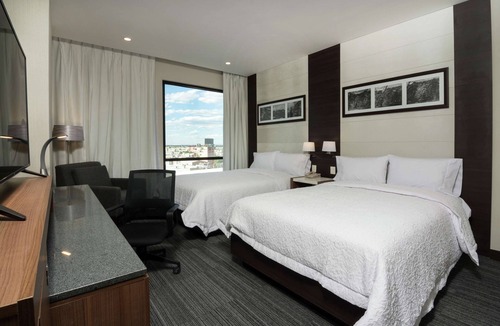 Colinas del Parque Hotel | Hampton Inn San Luis Potosi