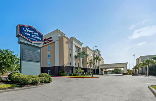 Central City Hotel | Hampton Inn & Suites Corpus Christi I-37 - Navigation Boulevard