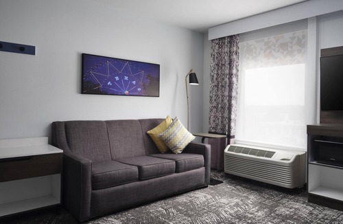 Hurst Hotel | Hampton Inn & Suites Dallas-DFW ARPT W-SH 183 Hurst