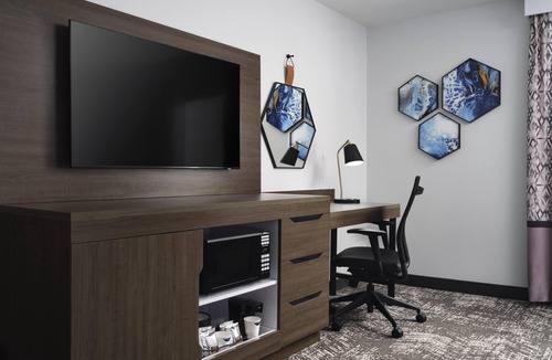 Hurst Hotel | Hampton Inn & Suites Dallas-DFW ARPT W-SH 183 Hurst