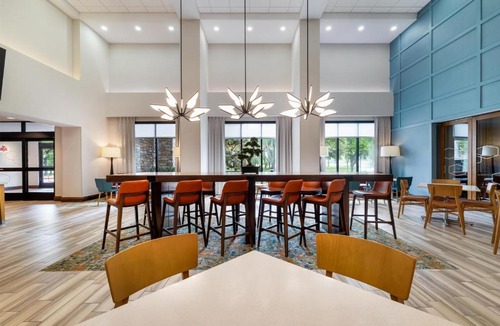 Plano Hotel | Hampton Inn & Suites Dallas/Plano-East
