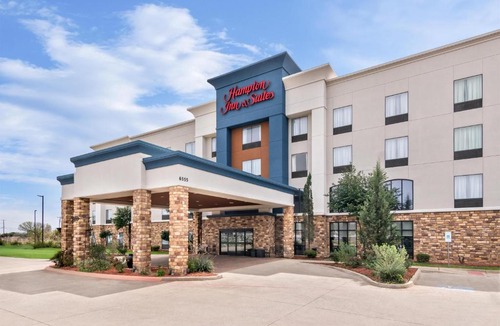 Forest Hill Hotel | Hampton Inn & Suites Fort Worth/Forest Hill