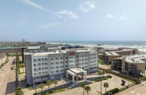 Galveston Hotel | Hampton Inn & Suites Galveston