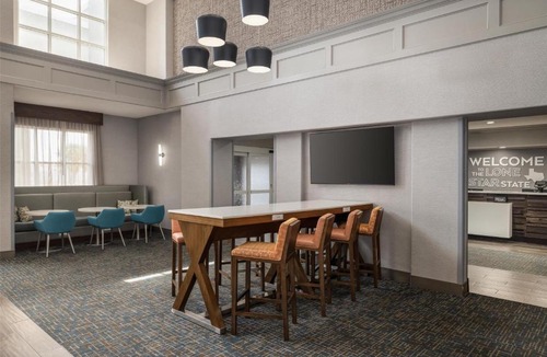 Galveston Hotel | Hampton Inn & Suites Galveston