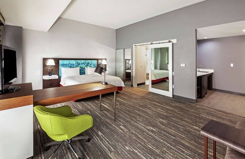 Houston Hotel | Hampton Inn & Suites Houston-Bush Intercontinental Aprt