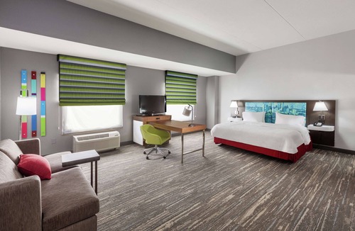 Houston Hotel | Hampton Inn & Suites Houston-Bush Intercontinental Aprt
