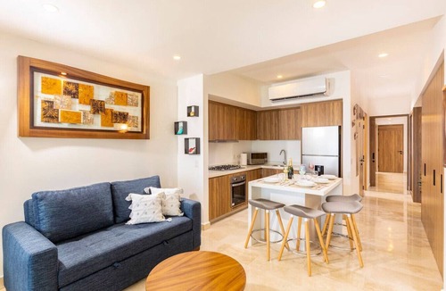 Las Glorias Apartment | Harbor NT2505 by Moikkarentals