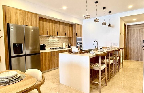 Las Glorias Apartment | Harbor NT507 by Moikkarentals