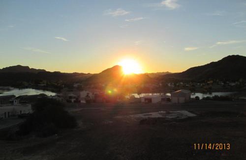 Parker Strip Hotel | Harbour Inn