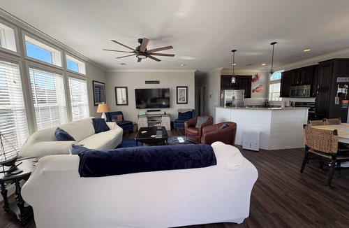 Steinhatchee House | "Hatchee Hideaway"-Private neighborhood with river access and boat ramp