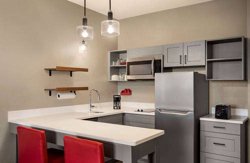 Amistad National Recreational Area Hotel | Hawthorn Extended Stay by Wyndham Del Rio