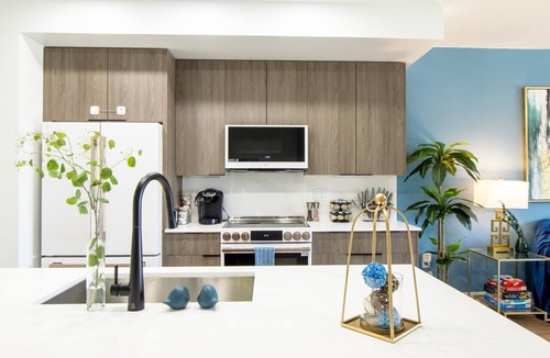 Desert View Village Apartment | Heated Pool | Rooftop Sunsets | King Bed | Near Golf