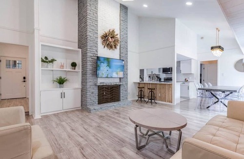 Windsor Hills House | Heated Pool/Spa/Golf/Billiard/Shuffleboard Home