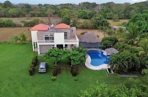 Monterrico Ski Chalet | Hermosa casa en el Gariton Monterrico, cerca de la playa