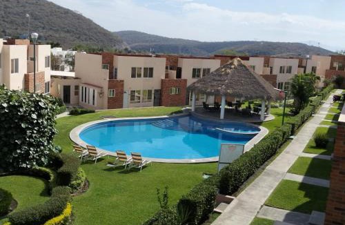 Xochitepec House | Hermosa casa familiar con terraza comoda
