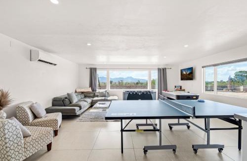Casas Adobes House | Hill Top - Scenic Villa W Panoramic Views & Pool