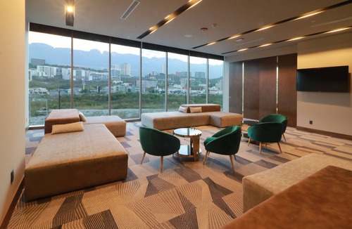 Monterrey Hotel | Hilton Garden Inn Monterrey Obispado