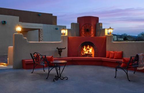 Taos Hotel | Hilton Tapestry Collection, Hotel Don Fernando De Taos