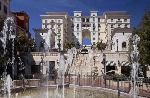 Wetmore Hotel | Hilton Vacation Club Eilan Resort & Spa San Antonio
