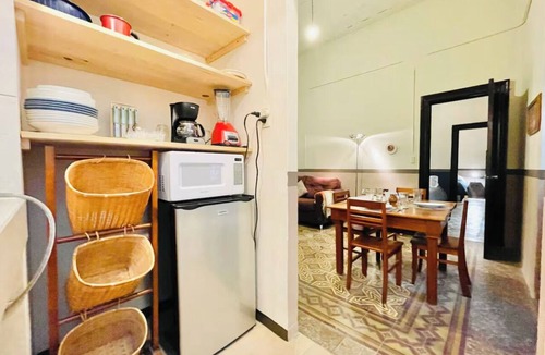 Puebla Historic Center Apartment | Historic Apartment #7 in 16th Century Building - Facing Puebla Zocalo