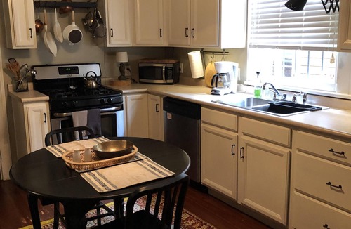 Faubourg Marigny Apartment | Historic, Upscale Cottage Professionally Designed For Comfort