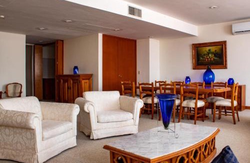 Downtown Guadalajara Hotel | HMB Guadalajara Centro