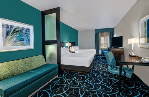 Fort Worth Hotel | Holiday Inn Express Hotel & Suites Fort Worth Southwest I-20 by IHG