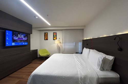 Granjas Mexico Hotel | Holiday Inn Express Mexico Aeropuerto by IHG