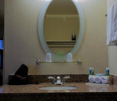 Cortez Hotel | Holiday Inn Express Mesa Verde-Cortez by IHG