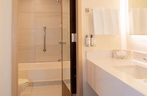 Monterrey Hotel | Holiday Inn Express - Monterrey - Tecnologico by IHG