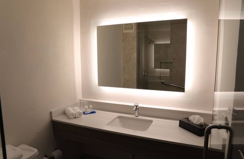 Piedras Negras Hotel | Holiday Inn Express Piedras Negras by IHG