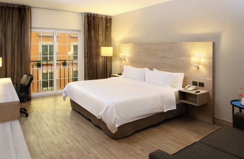 Torreon Hotel | Holiday Inn Express Torreon by IHG