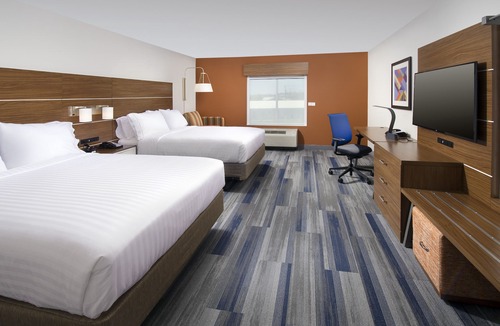 New Braunfels Hotel | Holiday Inn Express & Suites New Braunfels by IHG