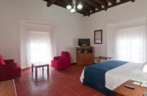 Old Town Hotel | Holiday Inn Express Veracruz Centro Historico by IHG