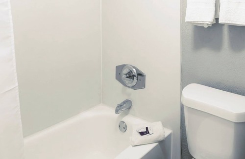 West San Antonio Hotel | Home Suites Culebra