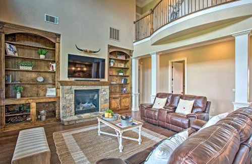 Westminster House | Home w/Game Room & Fireplace: 14 Mi to McKinney!