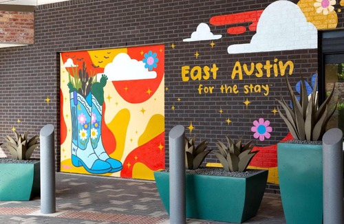 Holly Hotel | Home2 Suites By Hilton Austin Downtown East Side