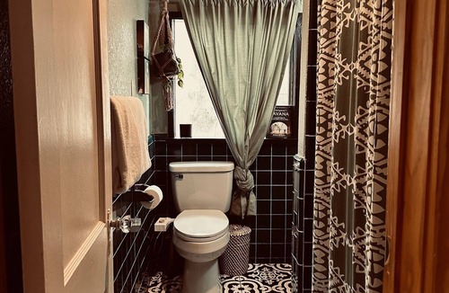 San Marcos Bed & Breakfast | Honey Comb Guest Suite (shared house)