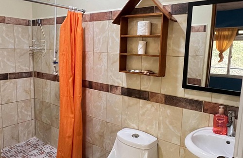 San Agustin Lanquin Hostel | Hostal Oasis The Traveler - Hostel
