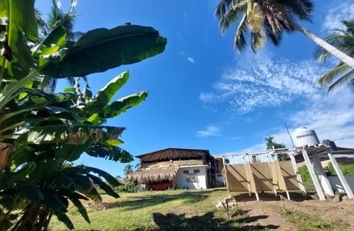 El Cacalote Hostel | Hostal Roca Blanca