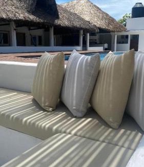 El Paredon Hotel | Hot Chipilin El Paredon