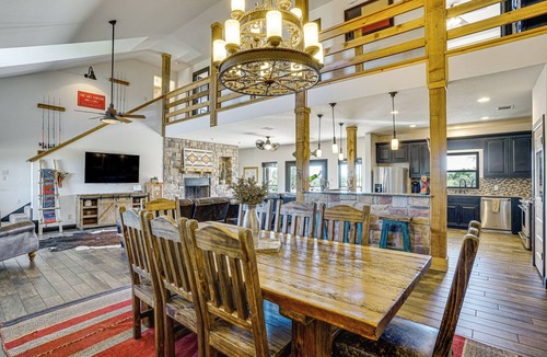 Palo Pinto County House | Hot Tub + Fire Pit: Possum Kingdom Lake Retreat!