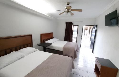 Tequila Hotel | Hotel Abasolo Habitación doble